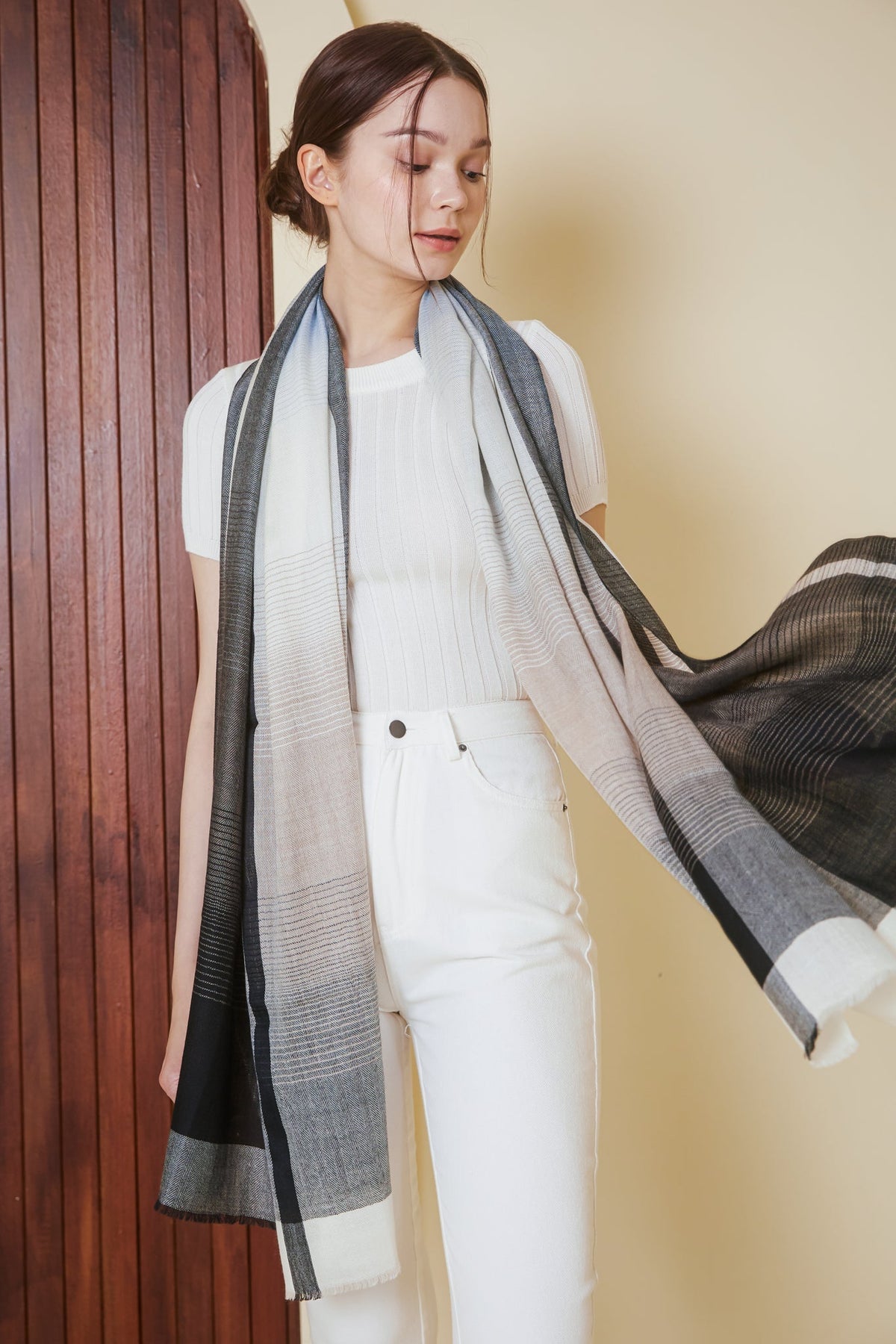 Backorder* Luxe Cashmere Shawl in Gradient Blue Grey