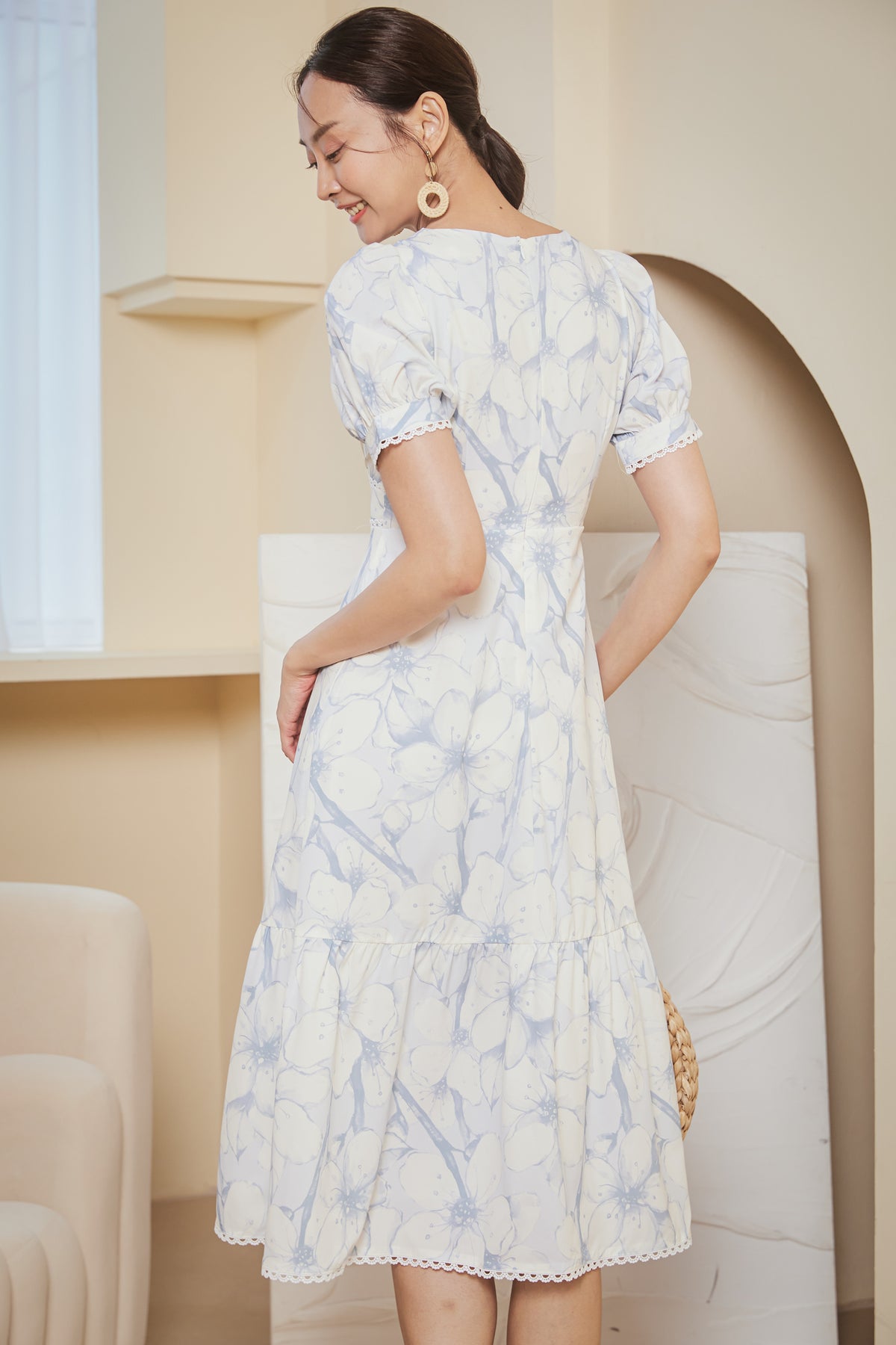 Gracia Lace Trim Floral Midi Dress in Blue