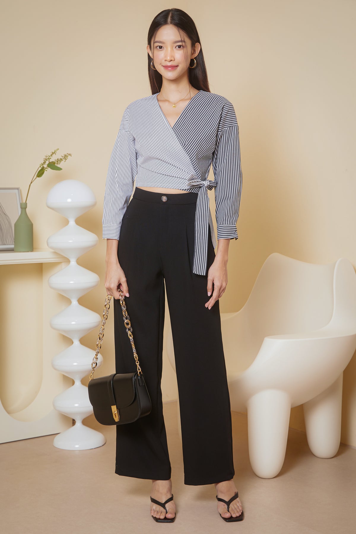 Duo-Tone Striped Sleeved Wrap Top in Black