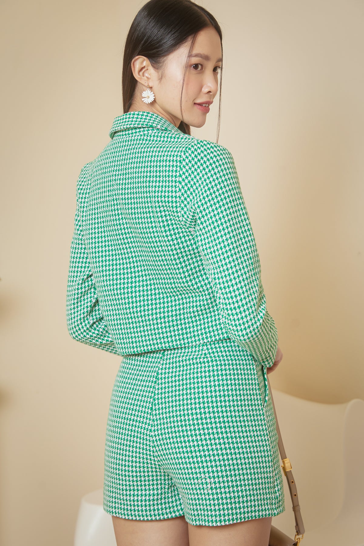 Tweed Cropped Blazer in Green Houndstooth