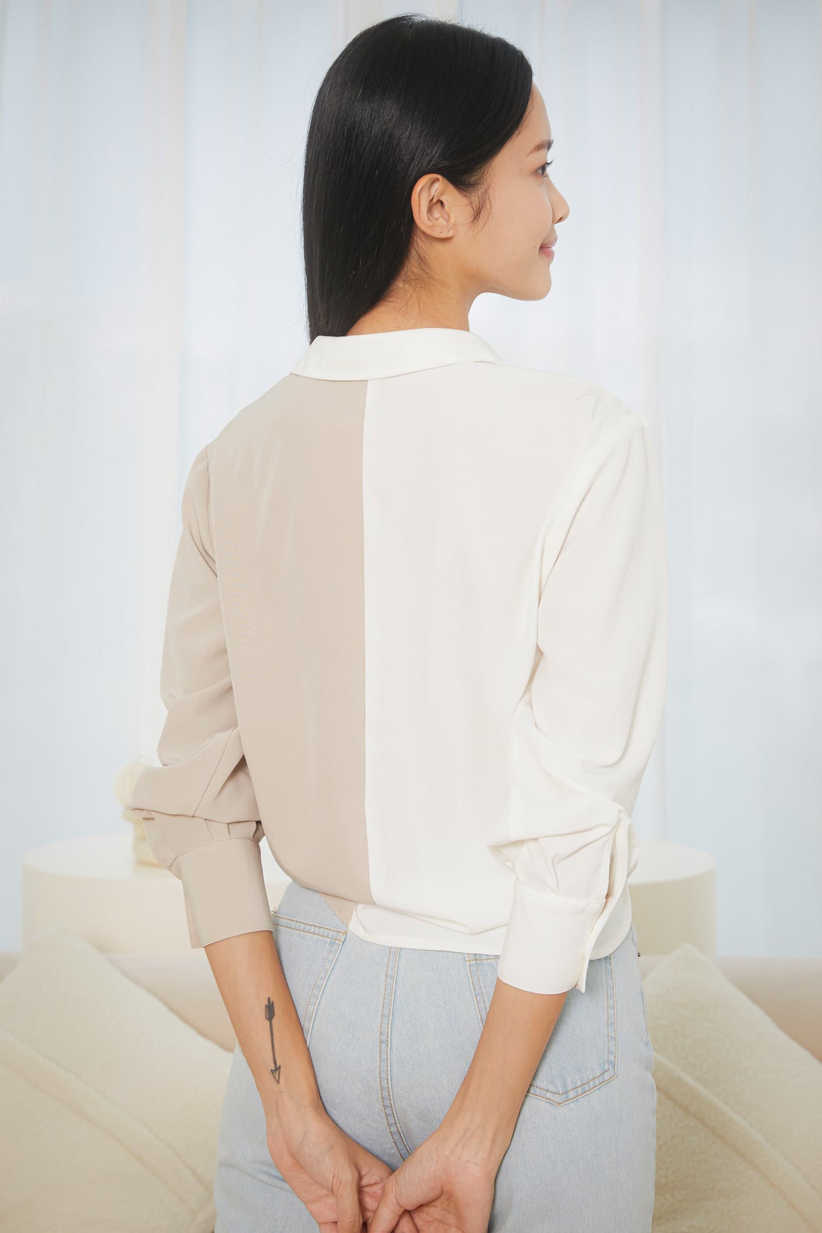 Contrast Pocket Shirt in White Khaki