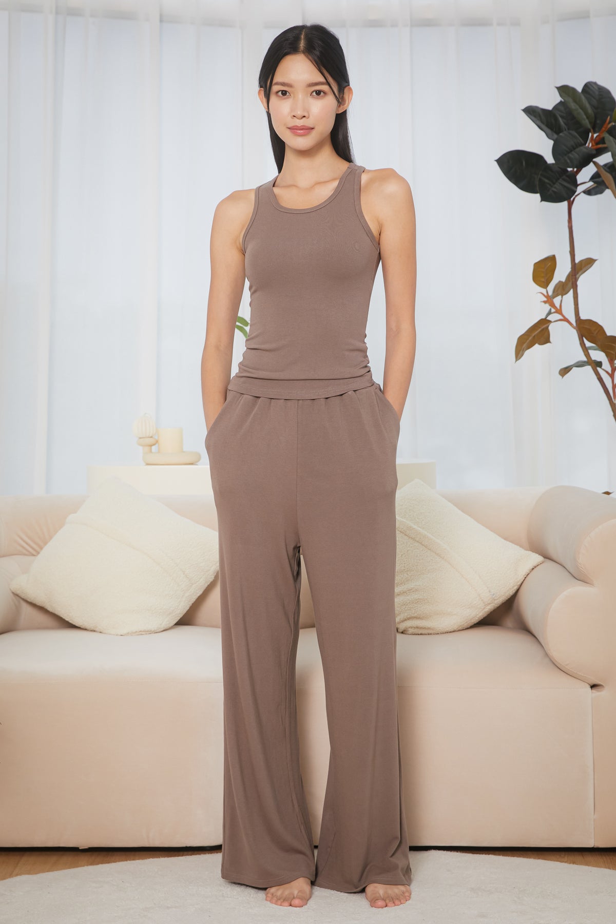 Basic Tank Top in Cedar Brown