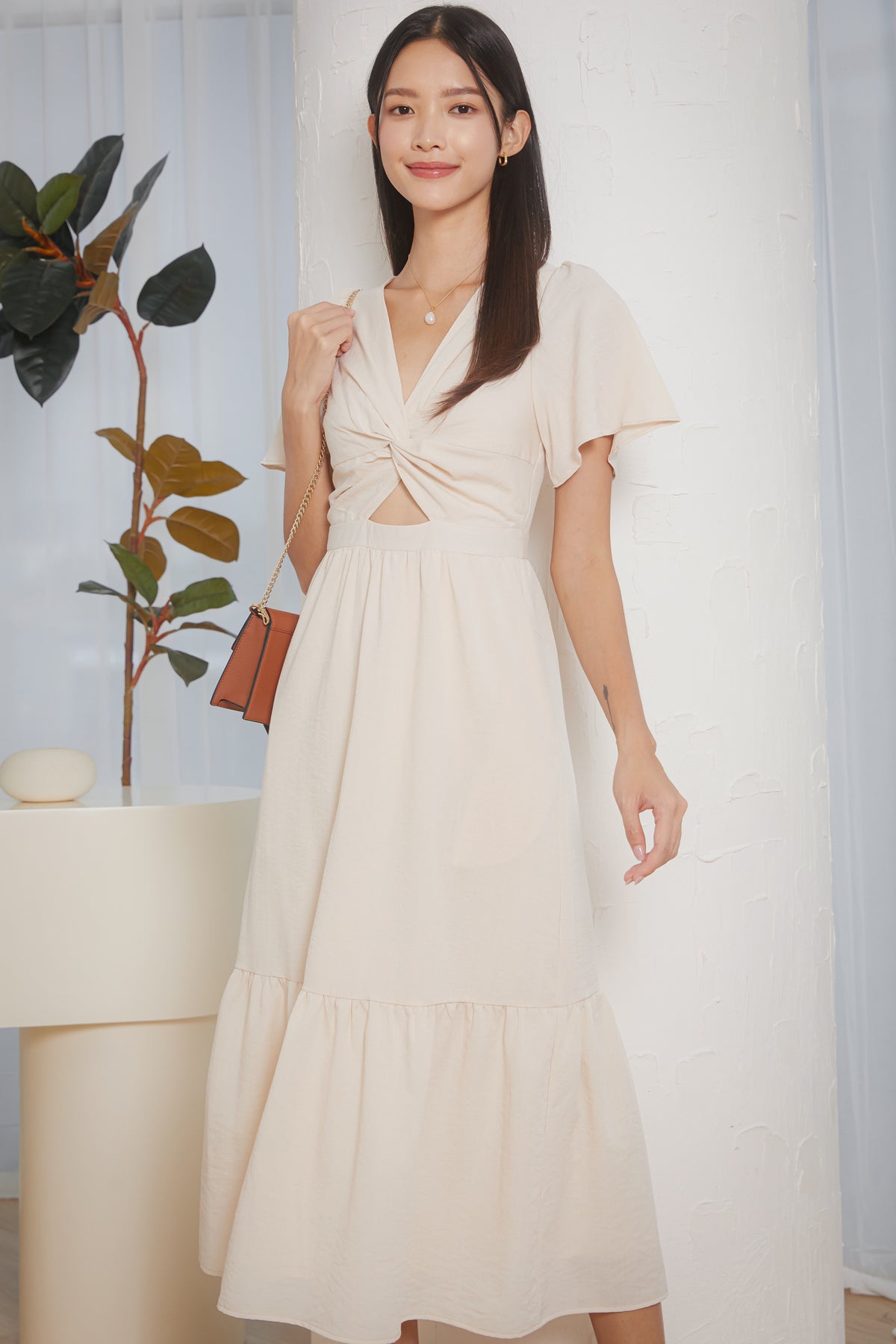 Twist-Front Flutter Sleeves Drophem Dress in Cream