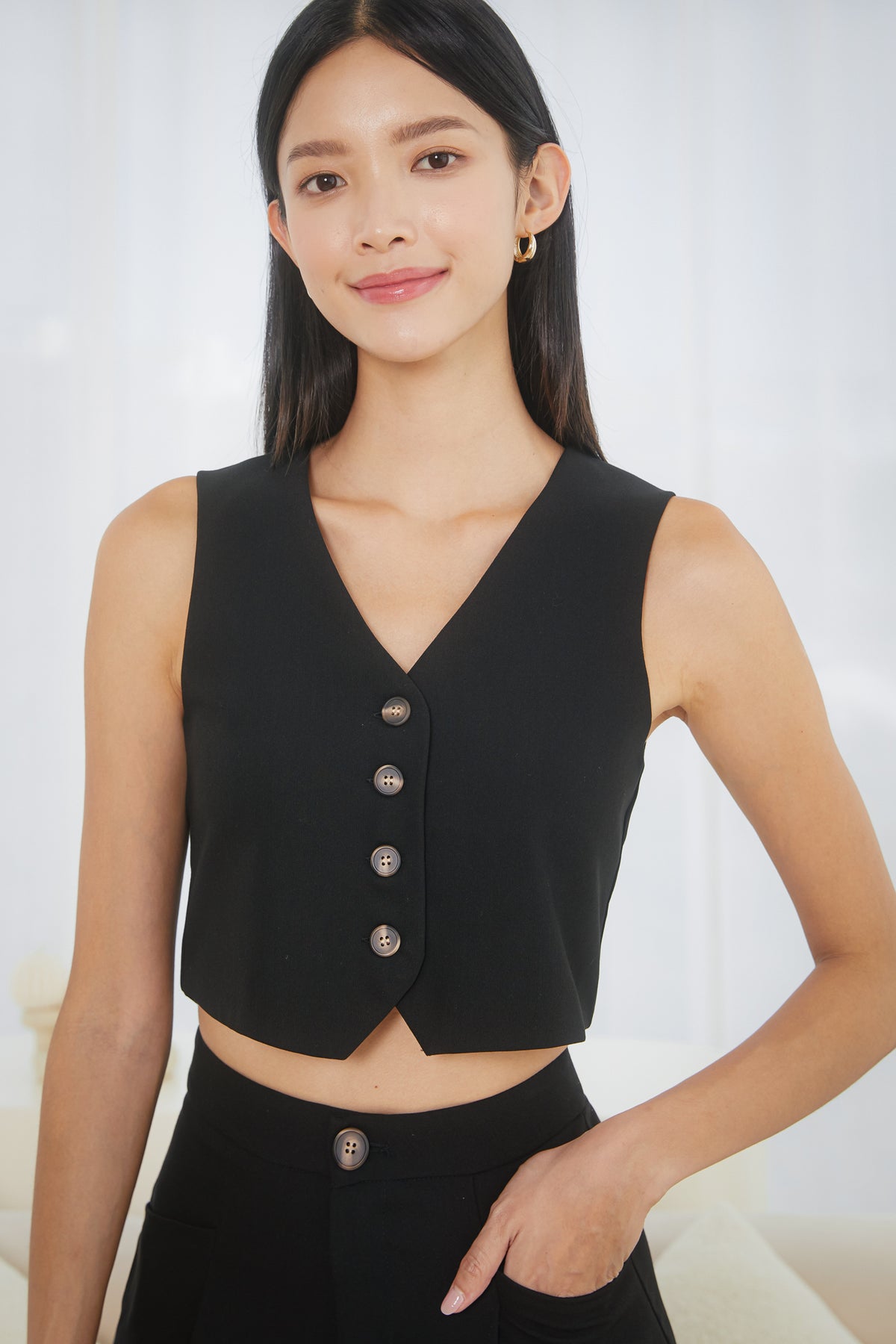 Brooklyn Buckle-Back Vest in Black