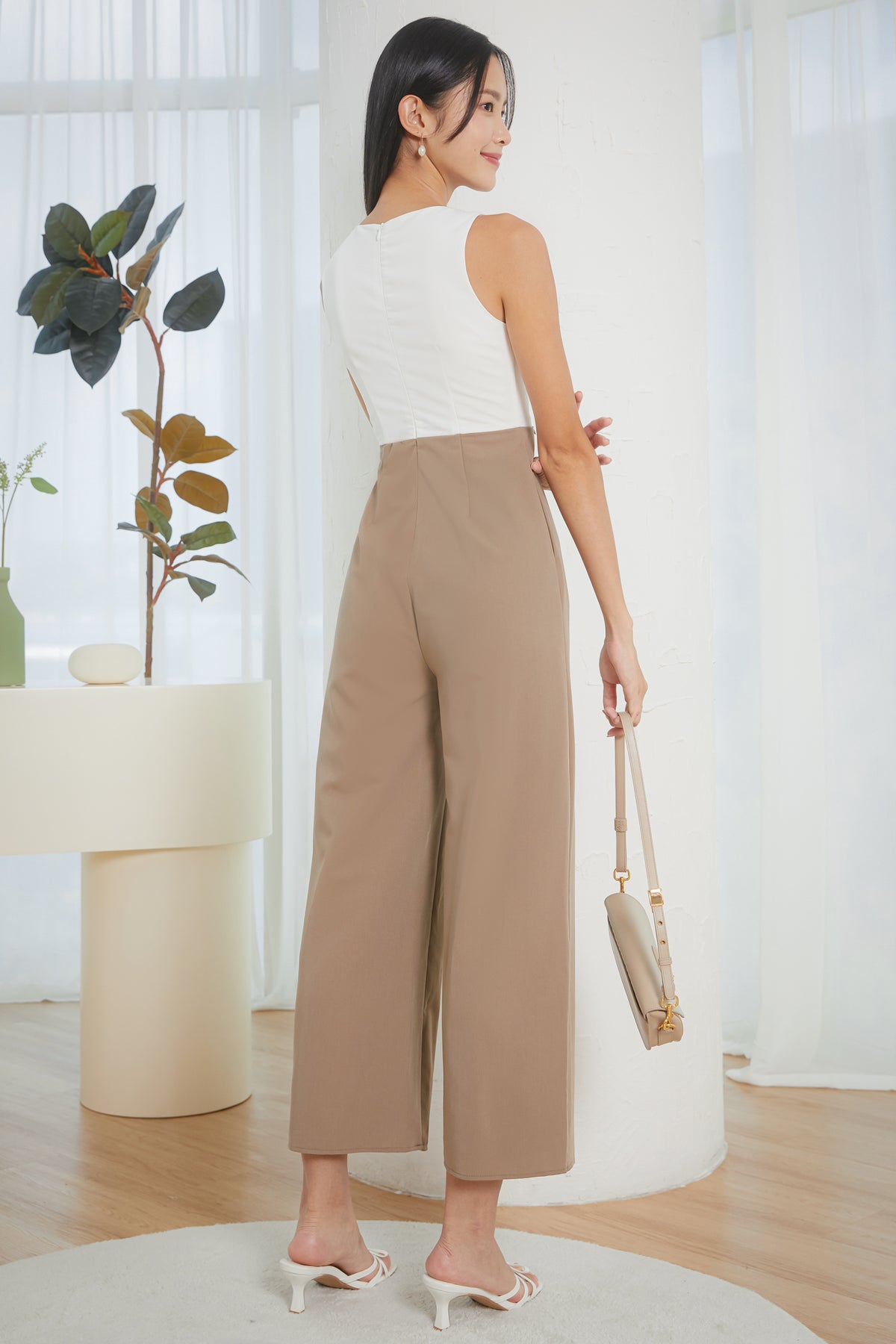 Zip Cut-Out V-Neck Jumpsuit in White Coffee