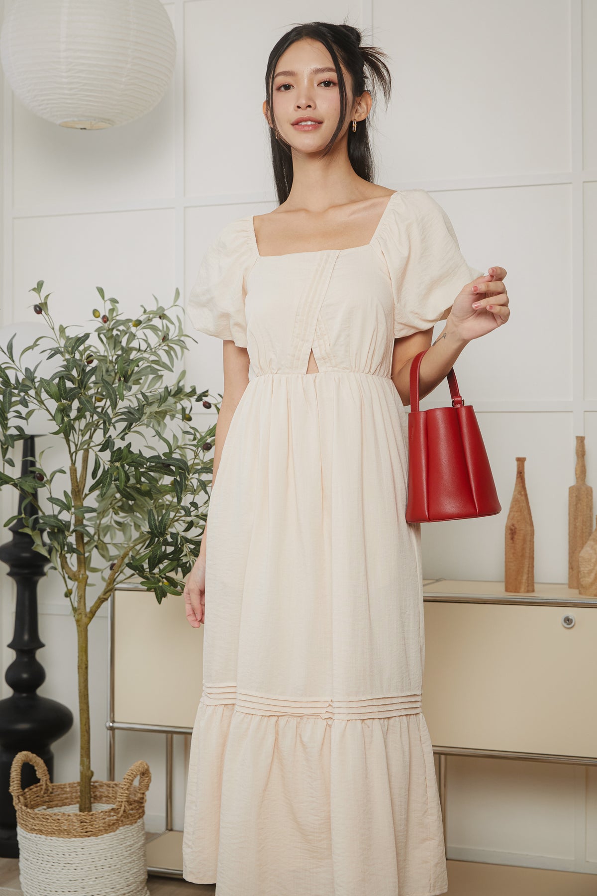 Origami Pleat Pouf Sleeve Dress in Cream