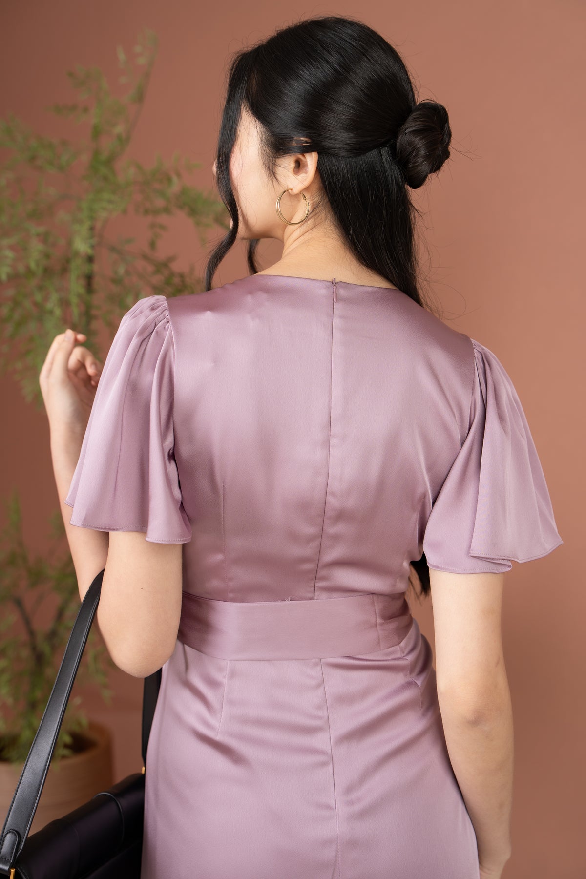 Aurora Flutter Sleeves Tulip Dress in Lilac