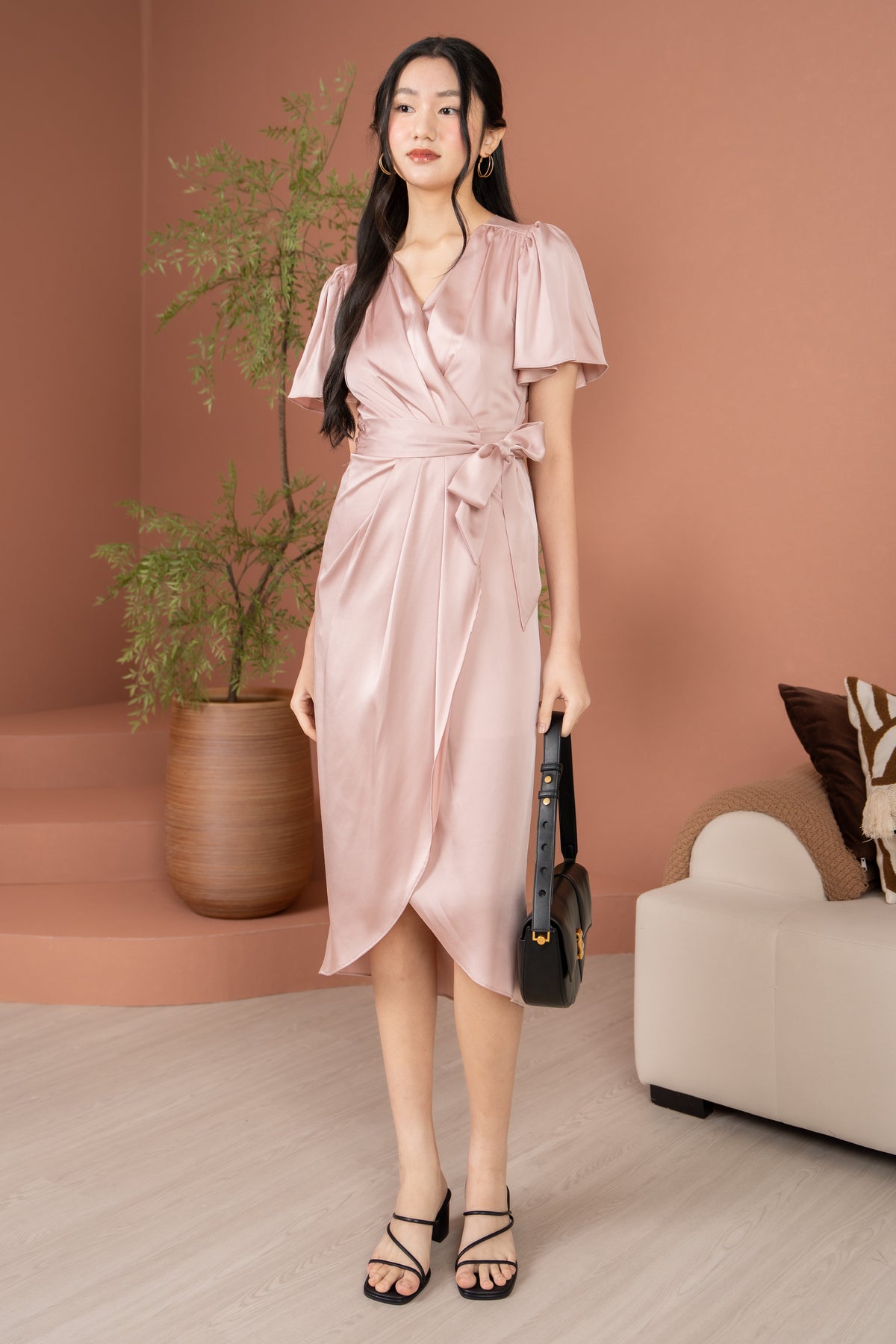 Aurora Flutter Sleeves Tulip Dress in Pink