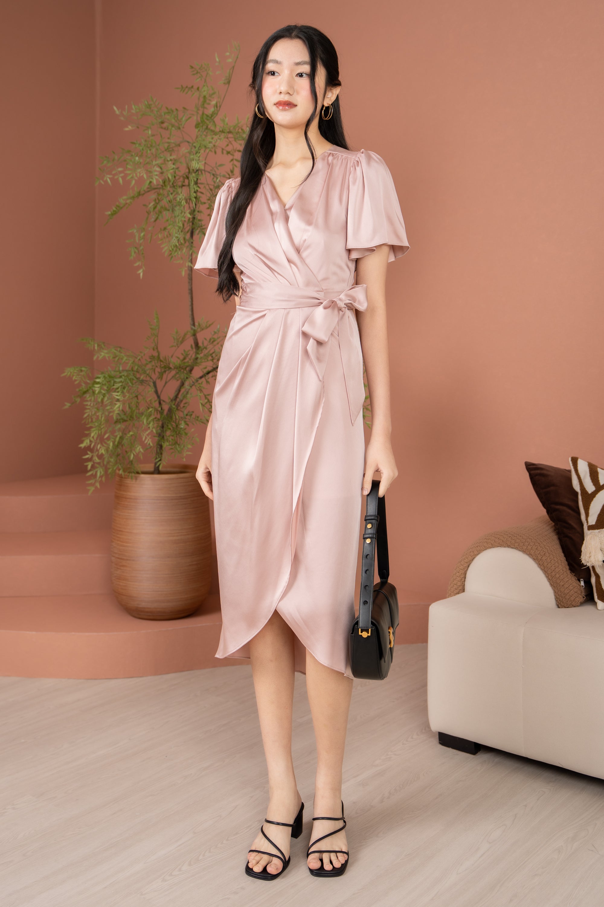 Aurora Flutter Sleeves Tulip Dress in Pink