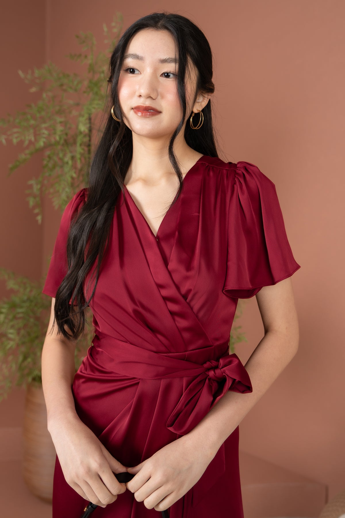 Aurora Flutter Sleeves Tulip Dress in Wine