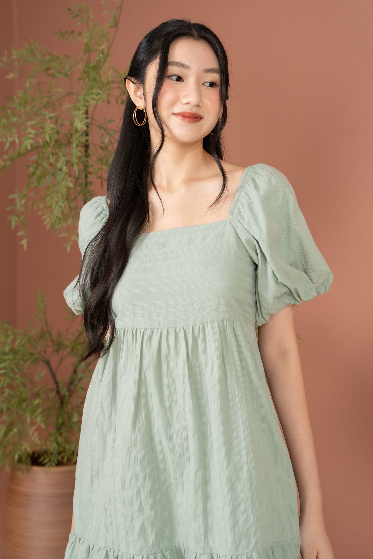 Jules Puffy Sleeves Babydoll Dress in Sage