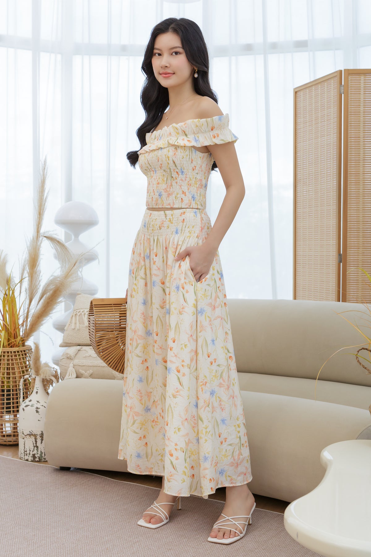 Kathy Smocked Waist Skirt in Floral