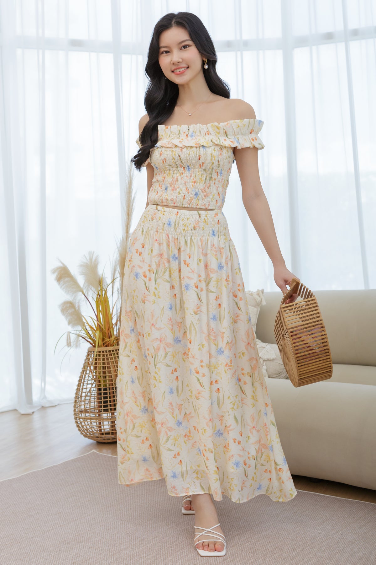 Kathy Smocked Waist Skirt in Floral