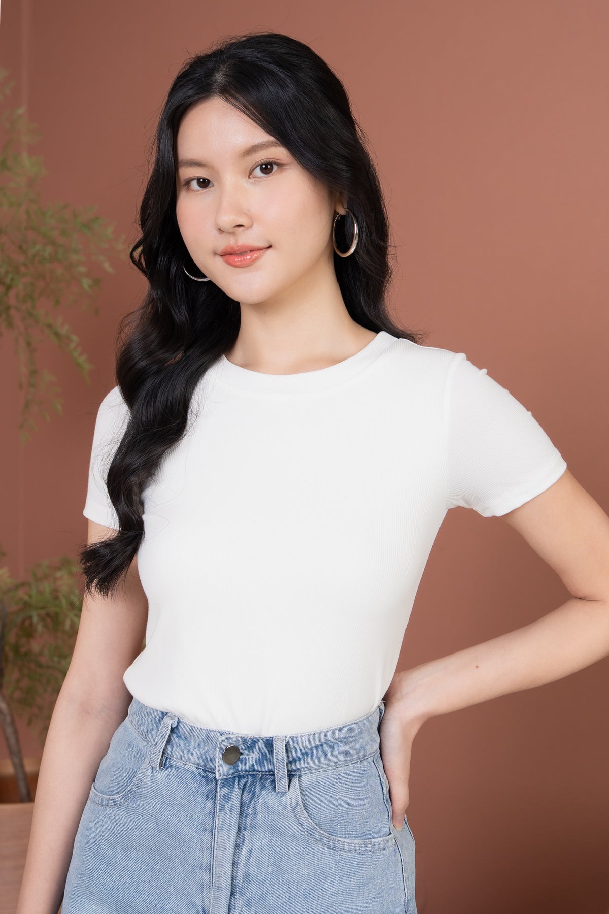 Basic Ribbed Tee in White