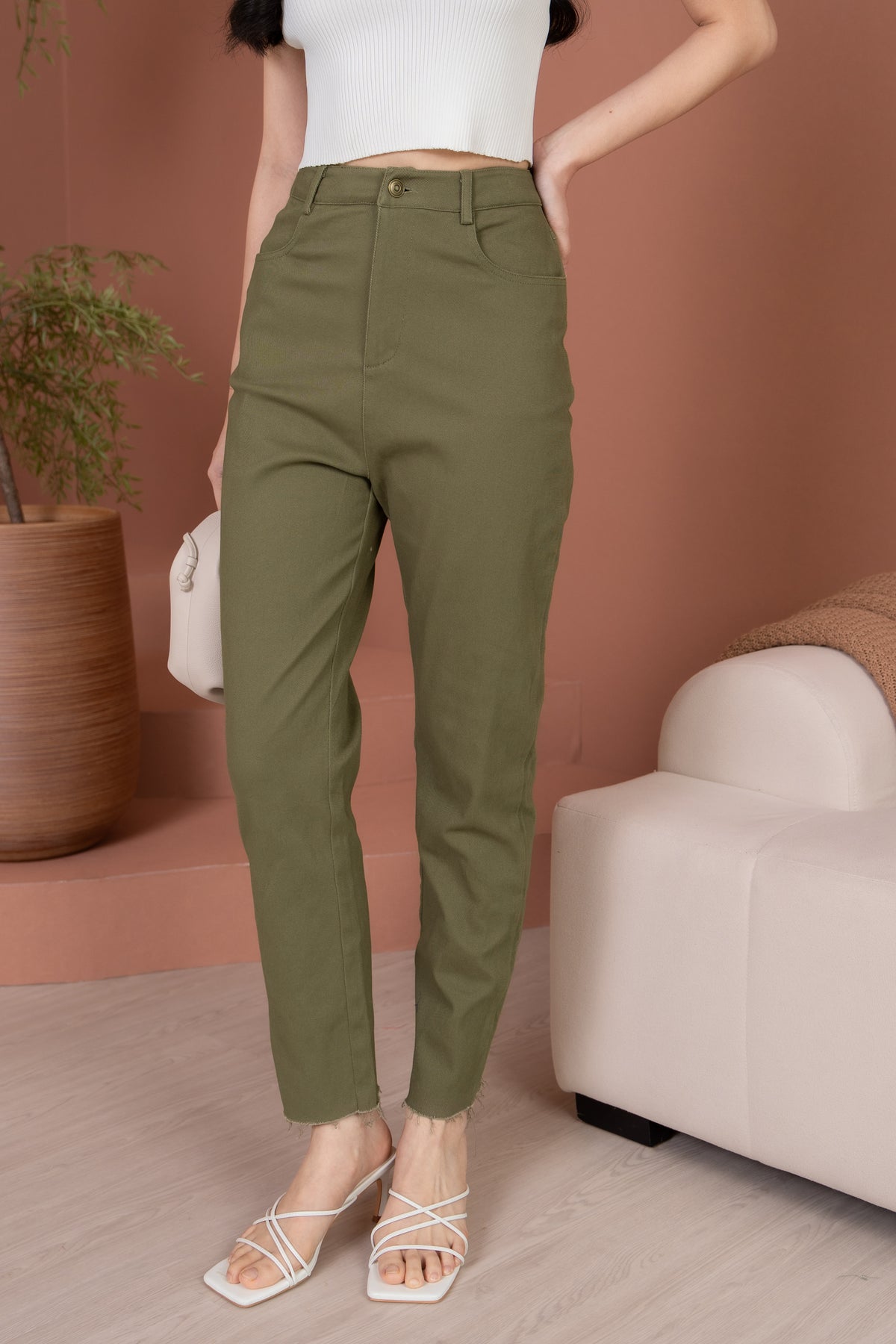 Simone High-Waisted Raw Hem Jeans in Olive