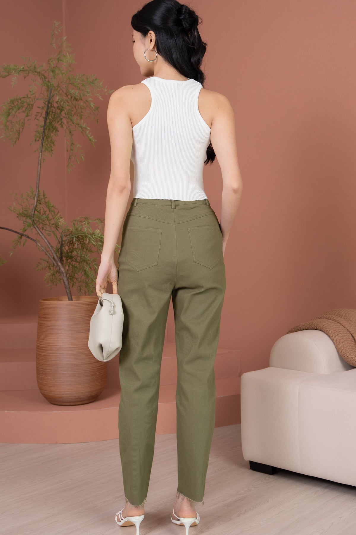 Simone High-Waisted Raw Hem Jeans in Olive