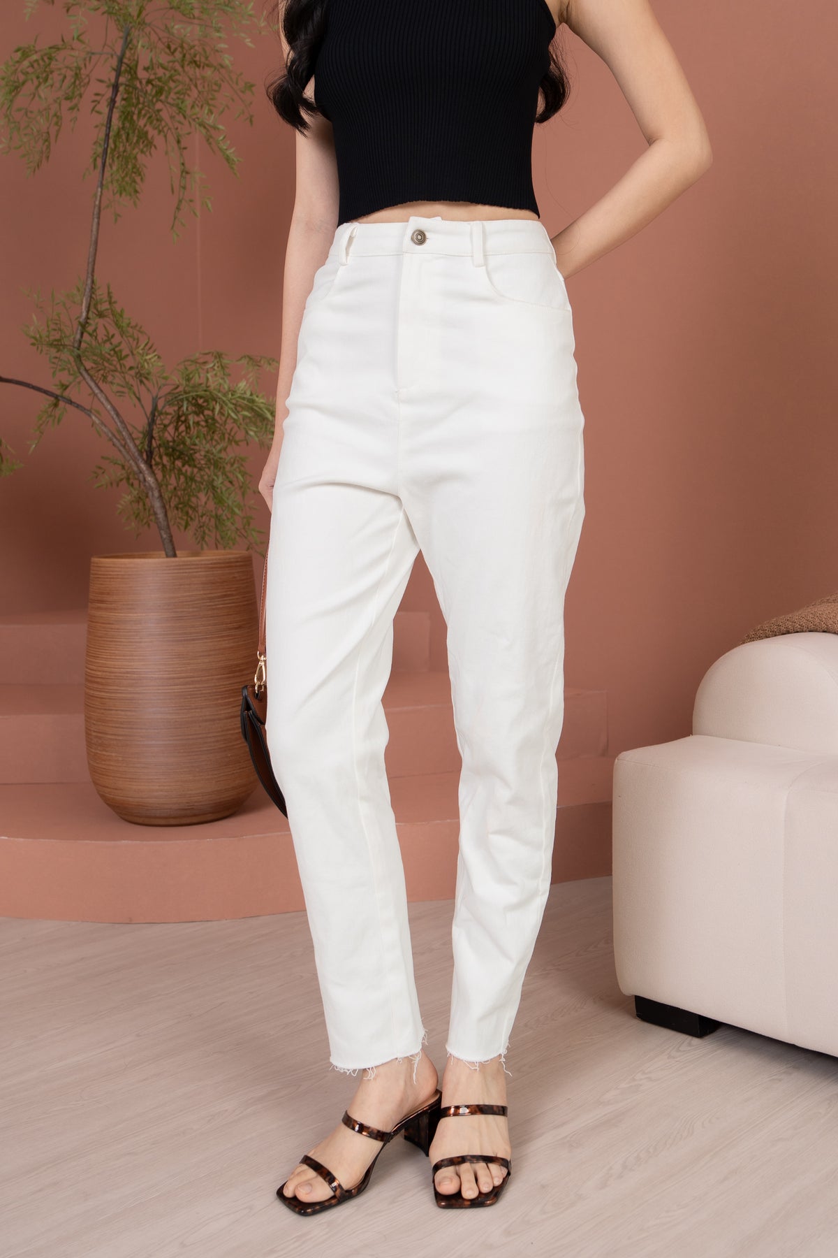 Simone High-Waisted Raw Hem Jeans in White