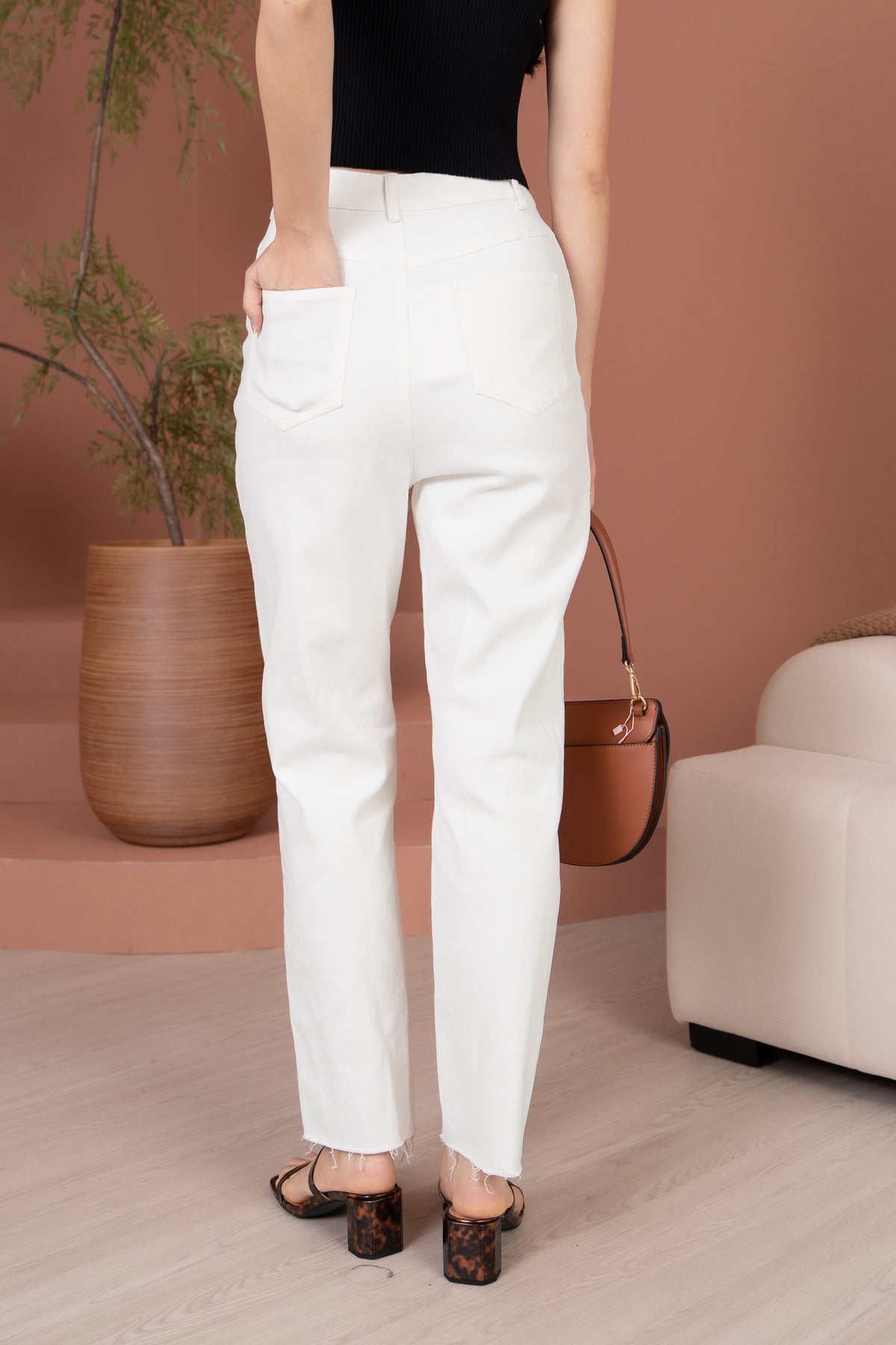 Simone High-Waisted Raw Hem Jeans in White