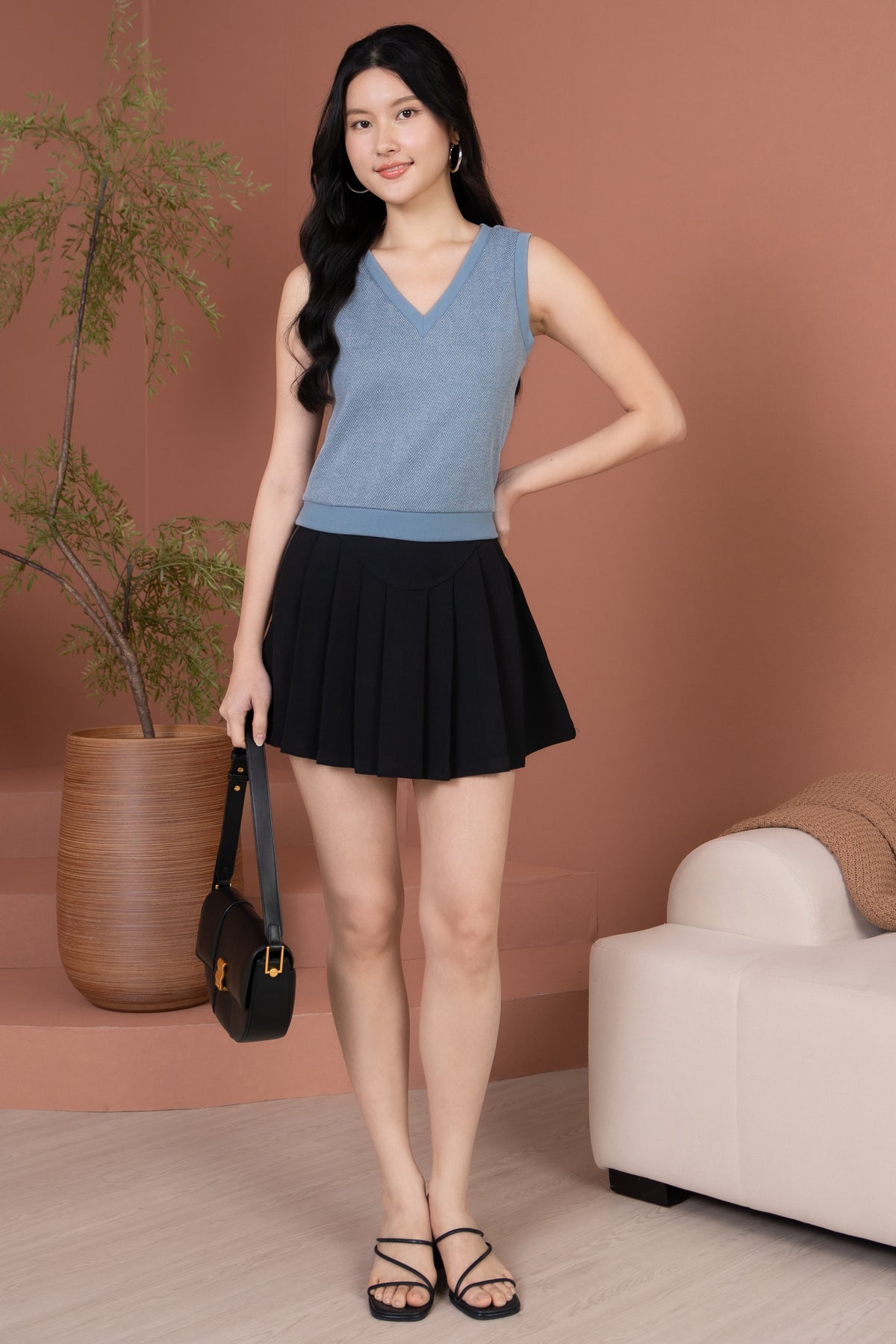 Wynter V-Neck Knit Vest in Blue