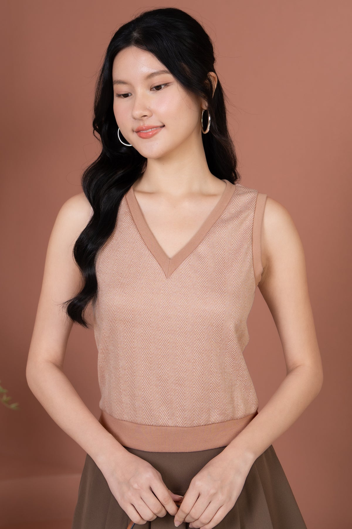 Wynter V-Neck Knit Vest in Pink