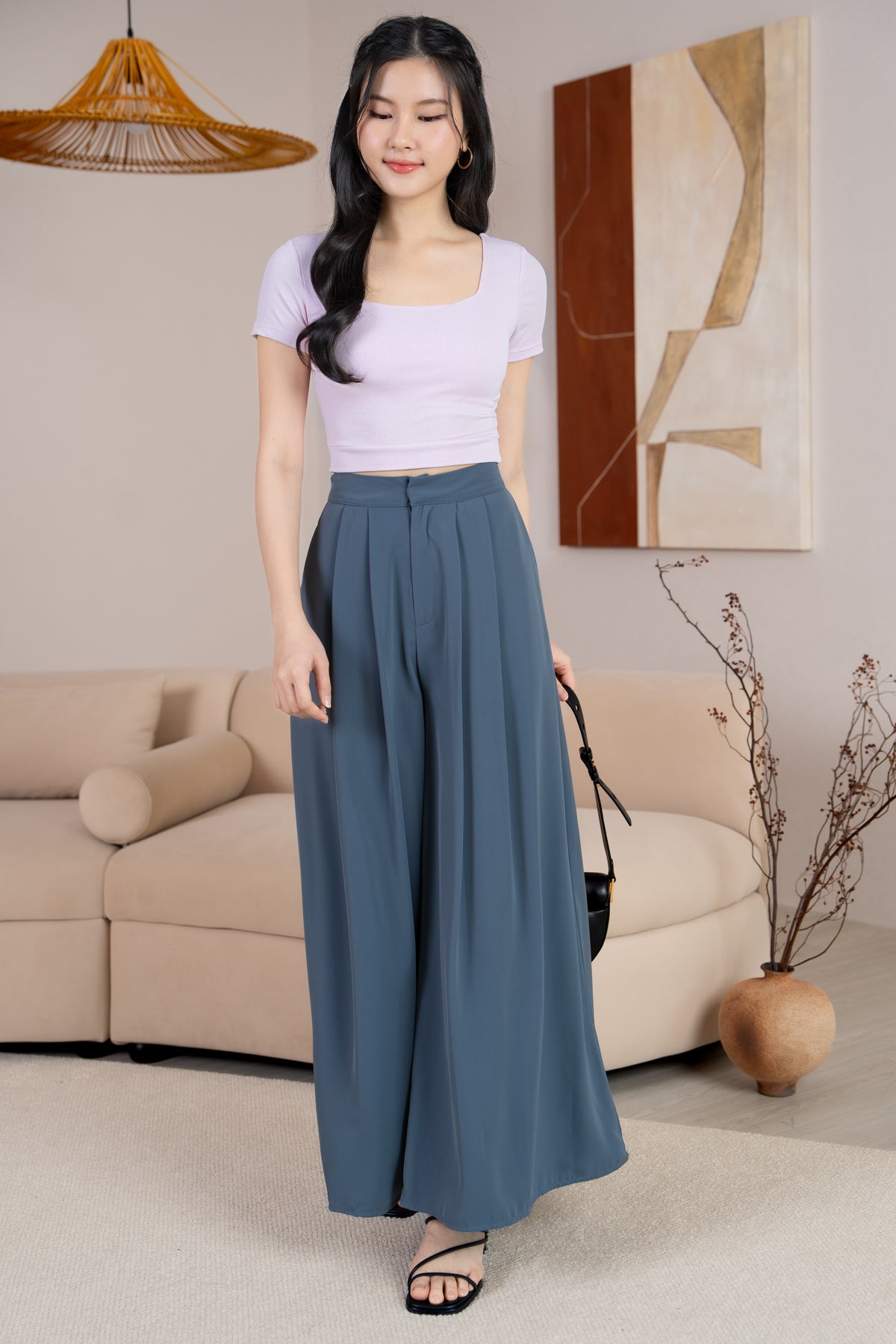 Scoop-Back Ribbed Cropped Top in Soft Lavendar
