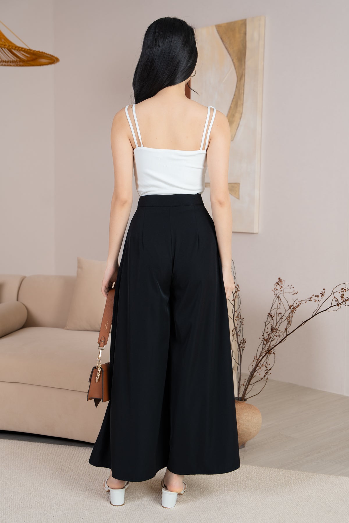 Serene Sleek Palazzo Pants in Black