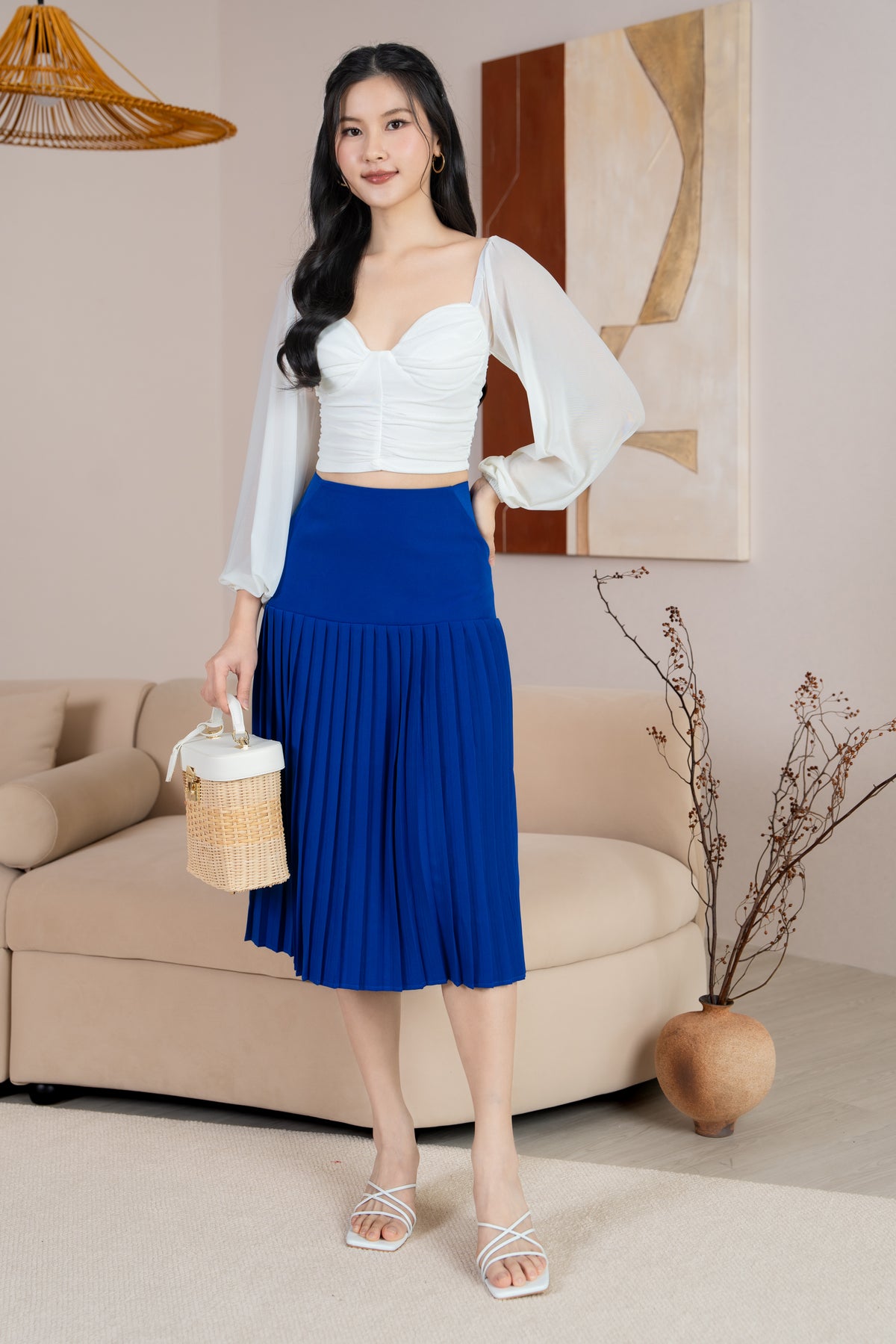 Sabrina Padded Long Sleeves Ruched Mesh Top in White