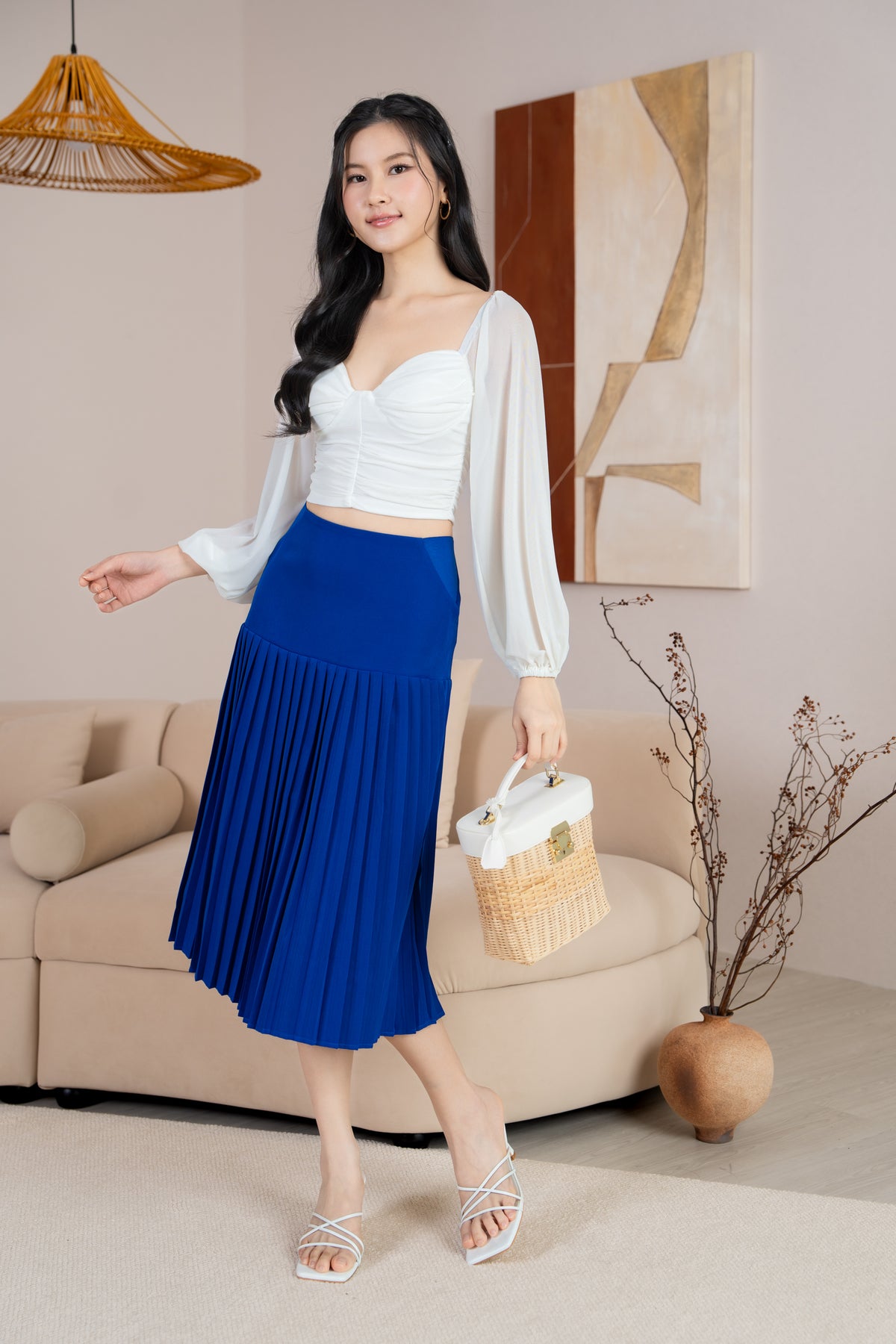 Sabrina Padded Long Sleeves Ruched Mesh Top in White