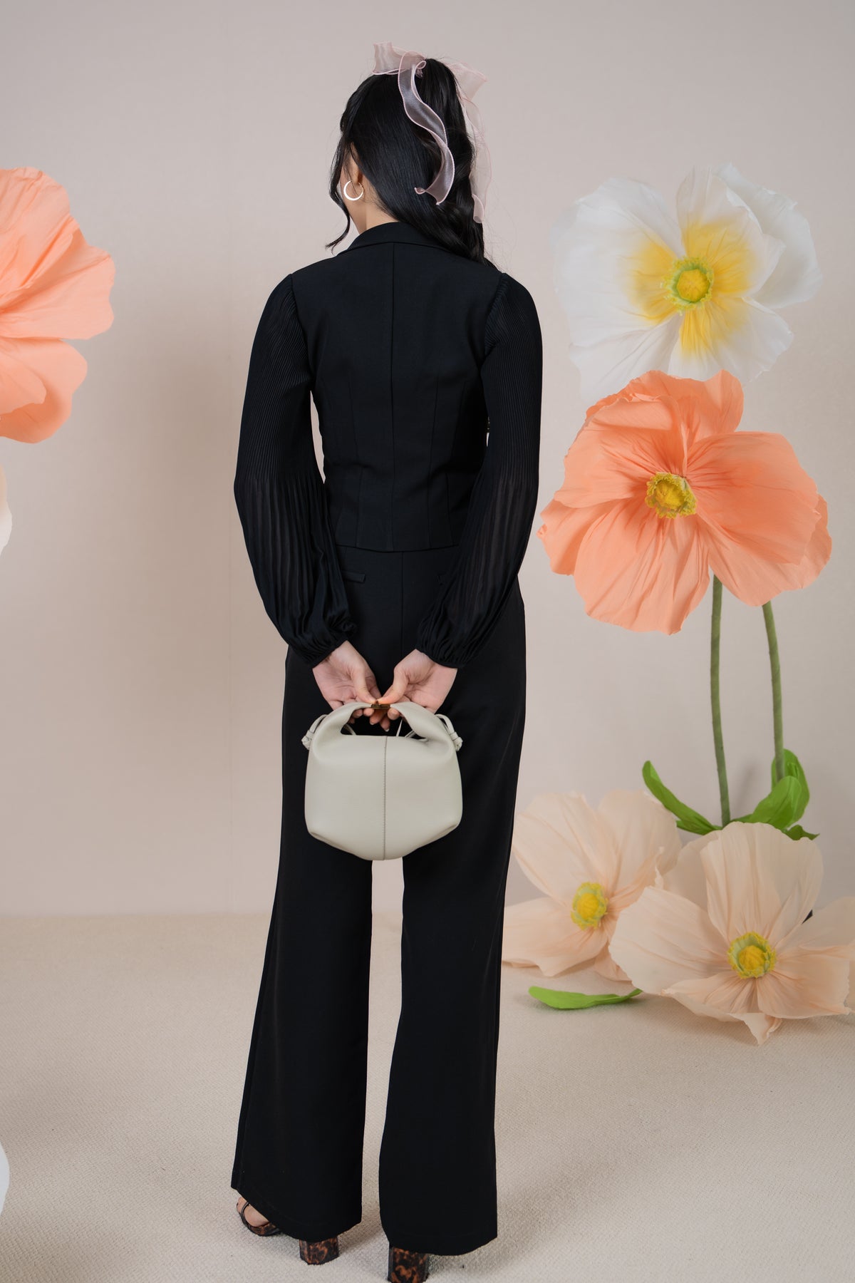 Crystal Button Pleated Sleeves Blazer Top in Black