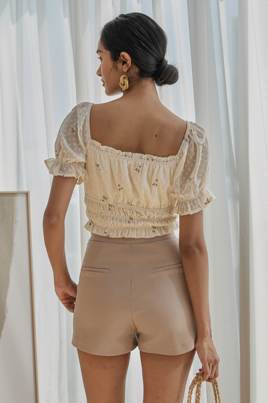 Elemental Waisted Shorts in Sand