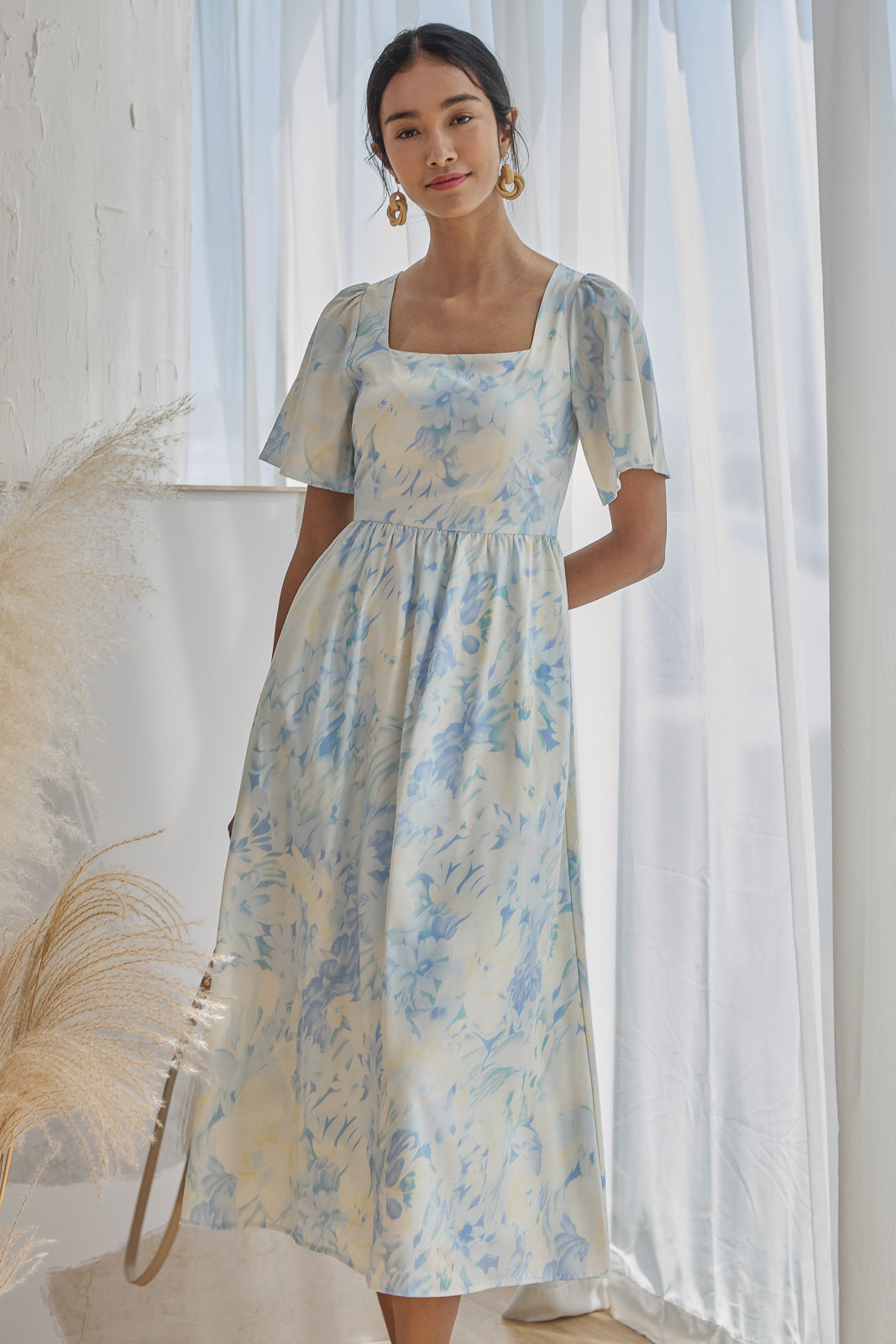 Hibiscus Maxi Dress in Sky