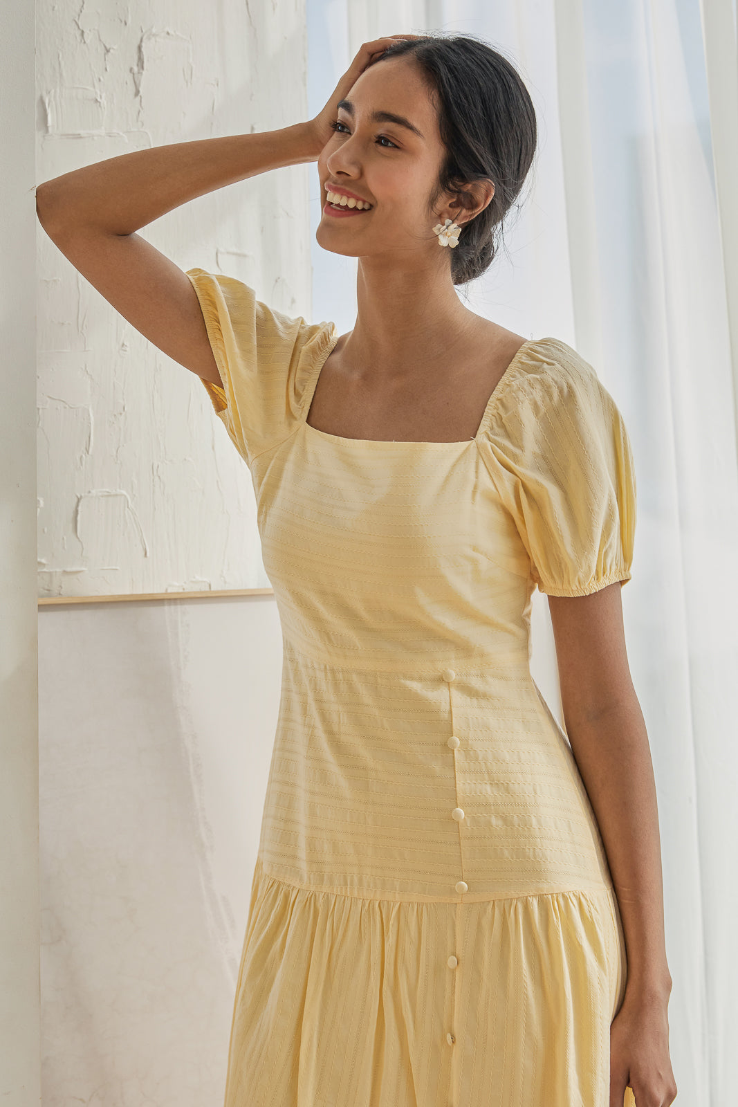 Carolyn Side Button Dress in Daffodil