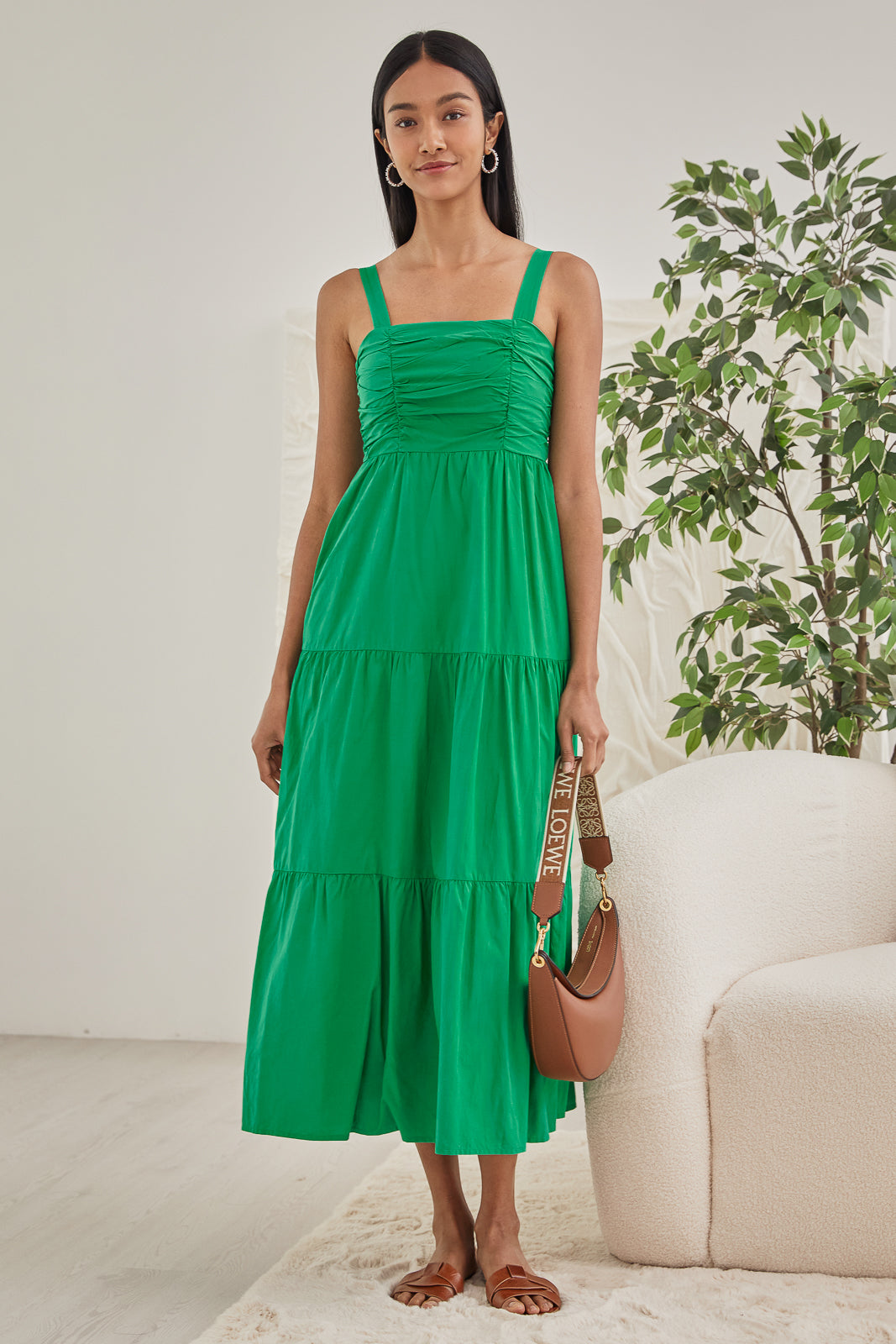 Kendra Ruched Midi Dress in Kelly Green