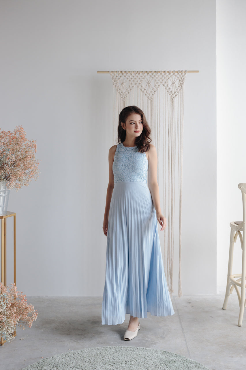 Summer Romance Maxi in Sky